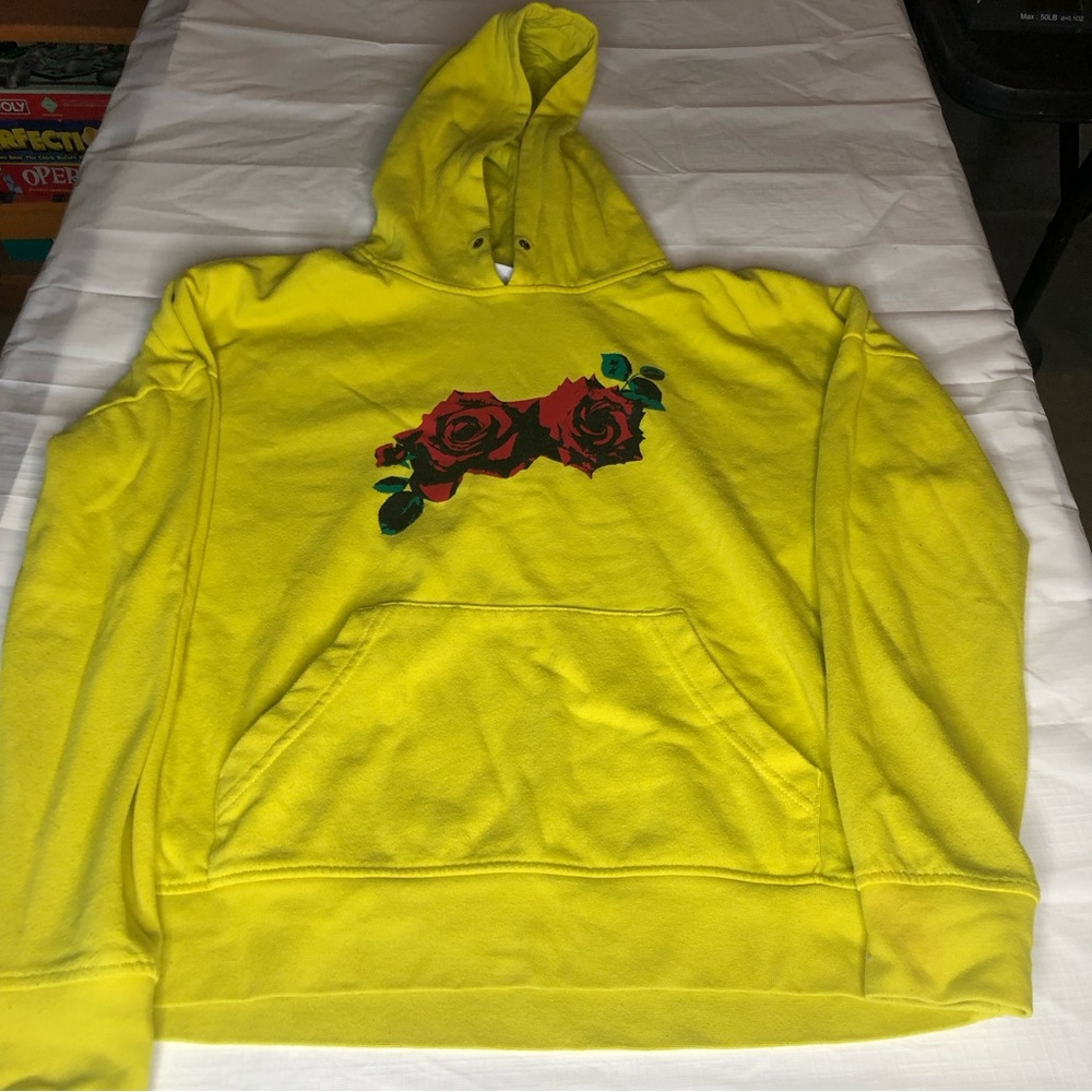 Empyre Freida Over You Rose Hoodie. Men’s size medium, yellow.